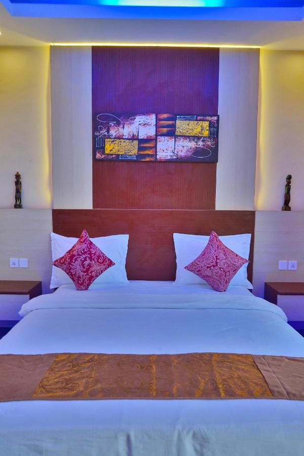 Sari Gili Bungalow กิลิไอร์ ภายนอก รูปภาพ