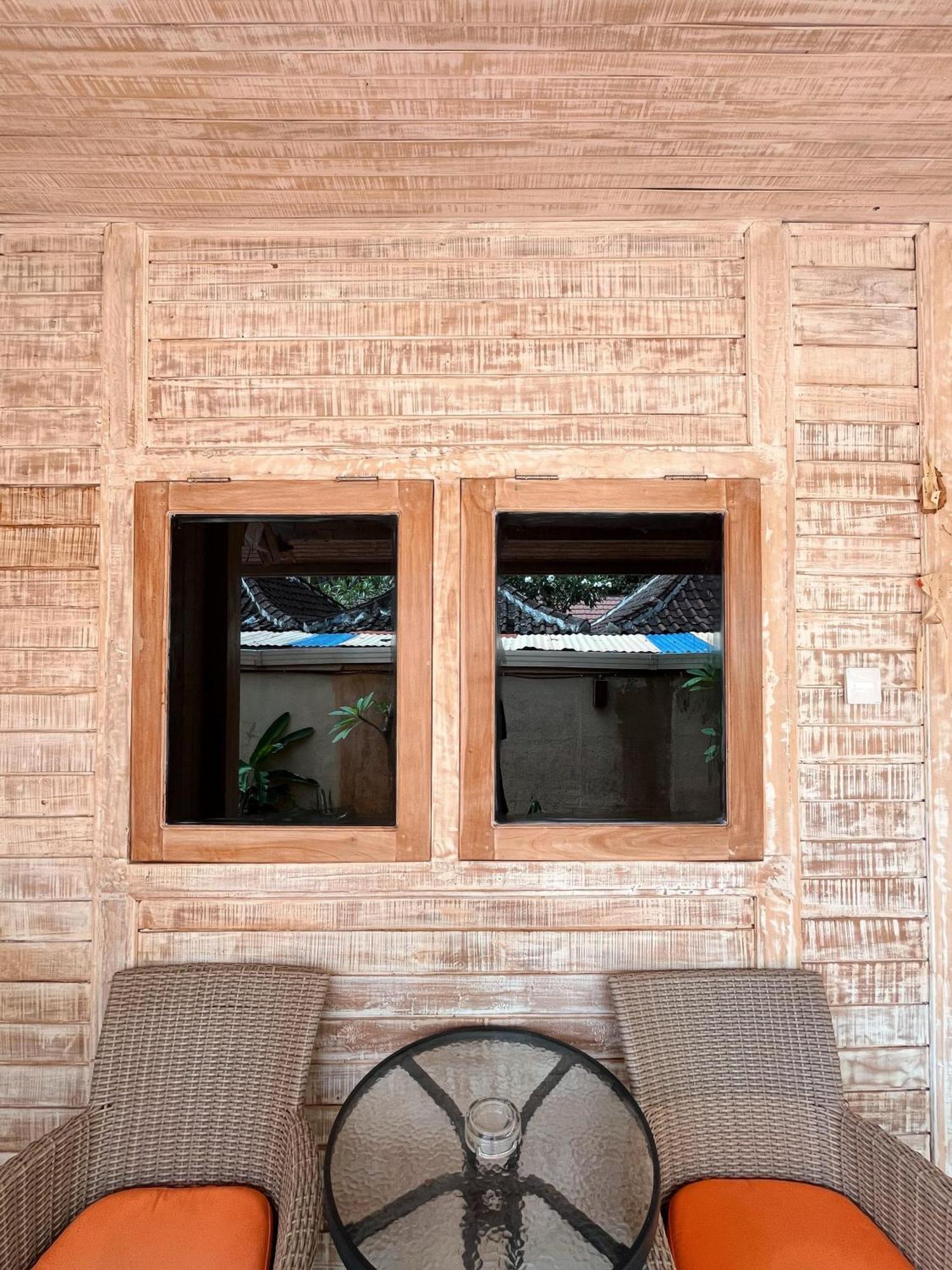 Sari Gili Bungalow กิลิไอร์ ภายนอก รูปภาพ