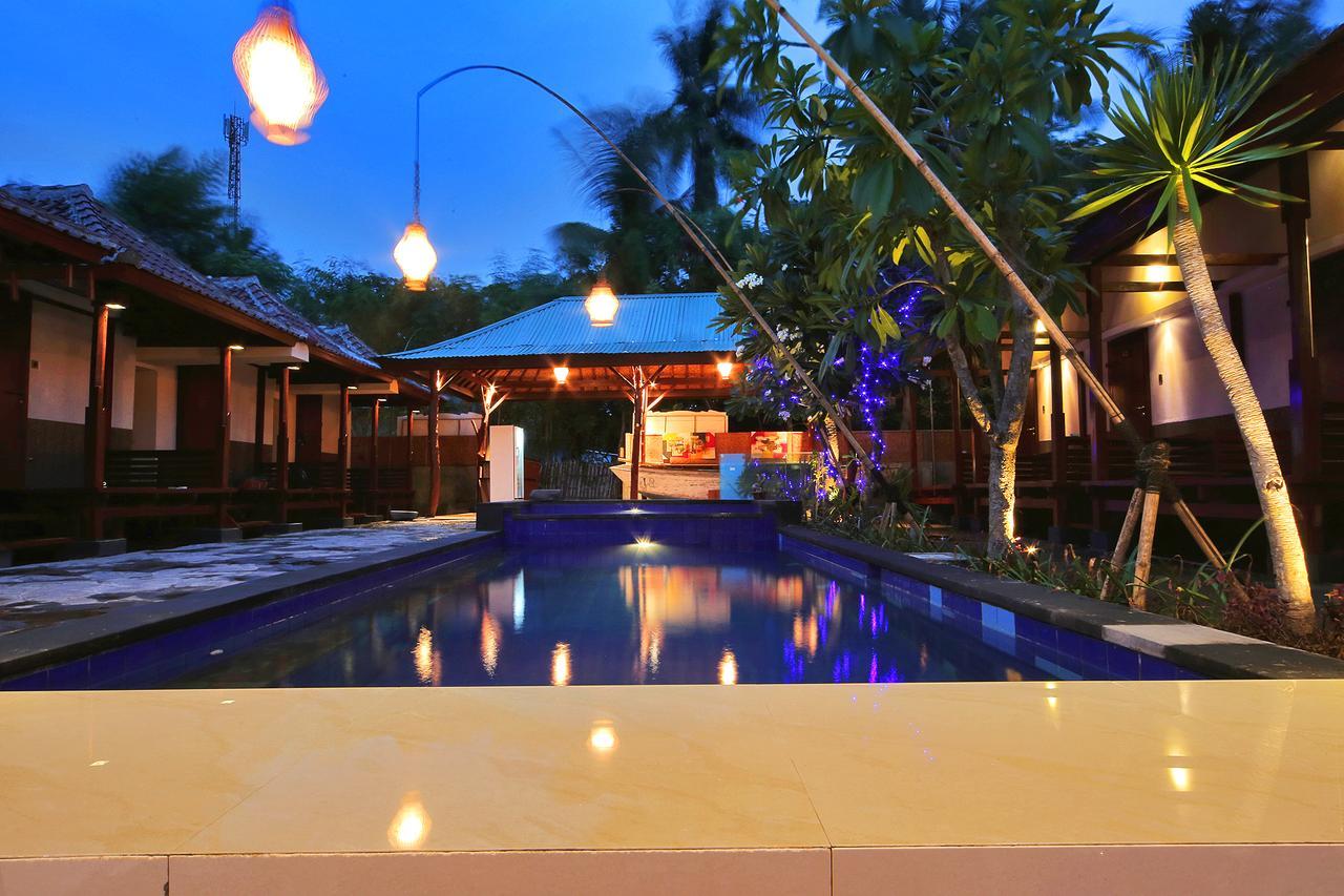 Sari Gili Bungalow กิลิไอร์ ภายนอก รูปภาพ