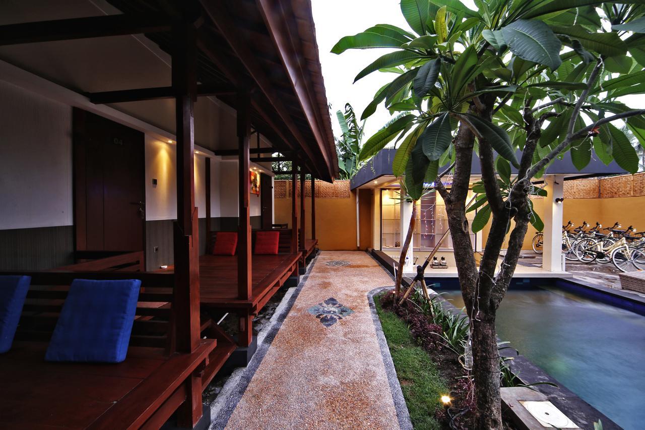 Sari Gili Bungalow กิลิไอร์ ภายนอก รูปภาพ