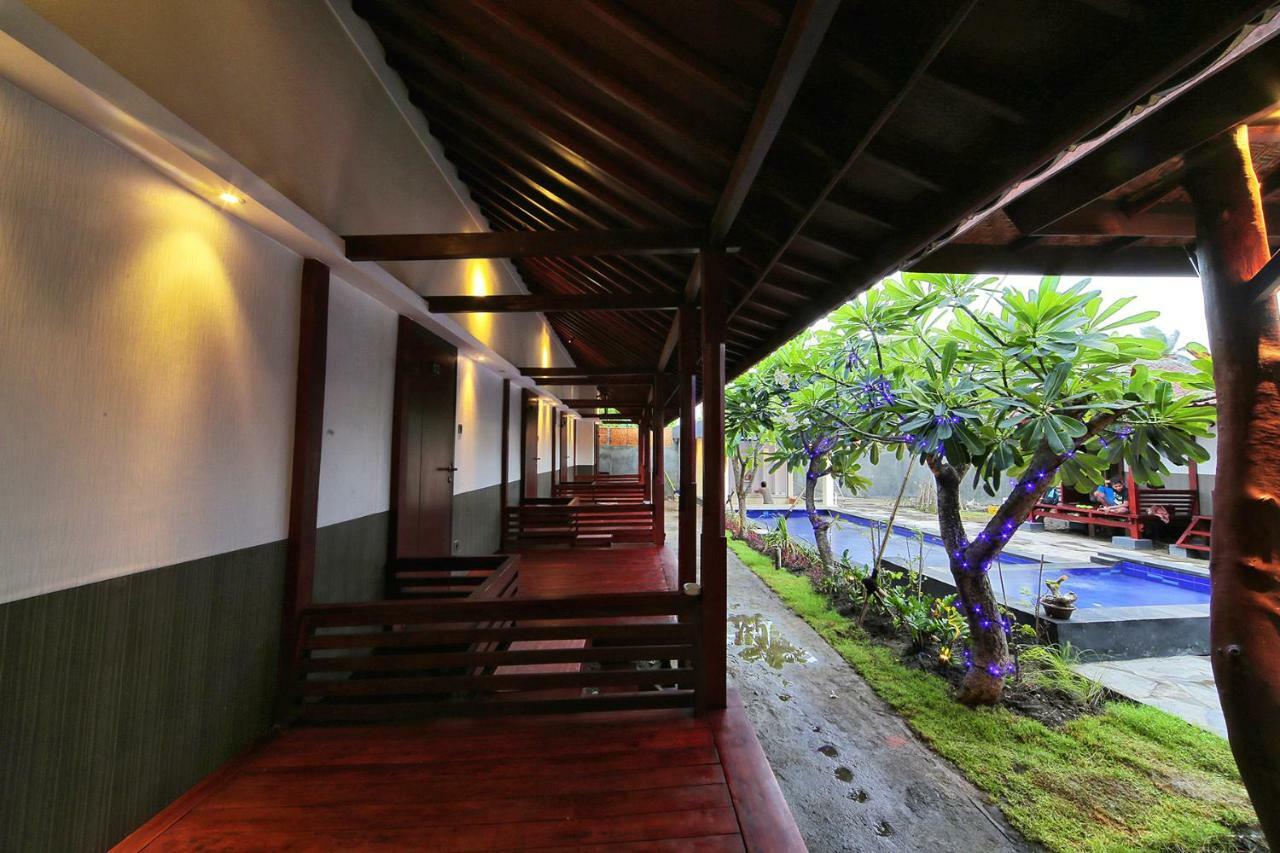 Sari Gili Bungalow กิลิไอร์ ภายนอก รูปภาพ